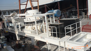 Mobile crusher plant/mobile crusher/mobile plant/pulverizer/quarry cru